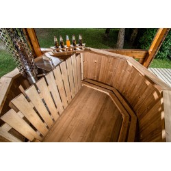 Balia ogrodowa śr. 1,5m z termodrewna z piecem wewnętrznym